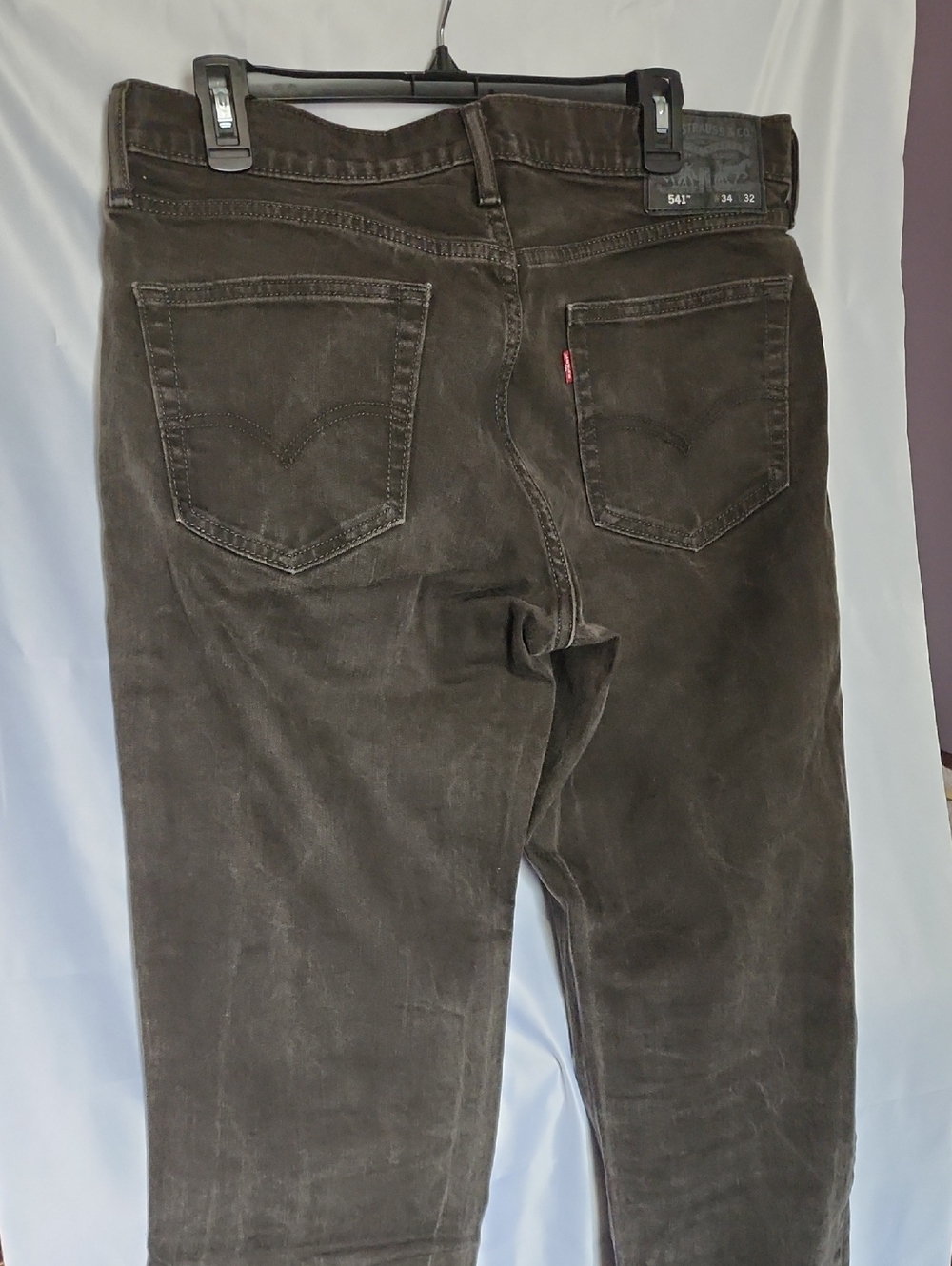 Levi's Brown 541 34x32 denim jeans with Red Tab
